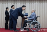 尹 대통령, 대한민국학술원 개원 70주년 기념식 참석해 연구자들의 안정적인 연구를 위한 지원 약속