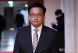 崔대행, 내란특검법에 다시 거부권…"尹기소돼 도입 필요성 판단 어렵다