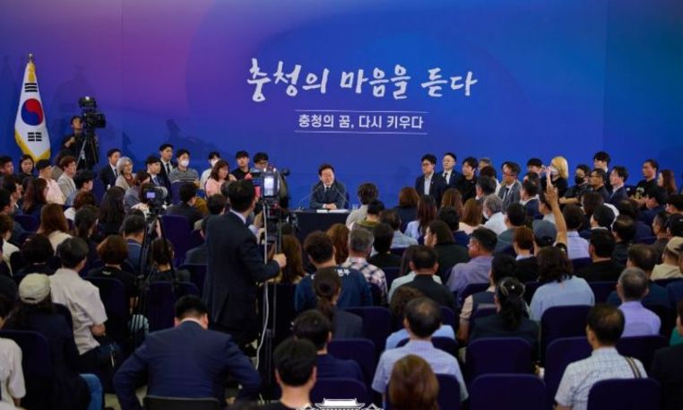 이재명 대통령 "대한민국, 수도권 일극 아닌 전국이 골고루 함께 발전해야"