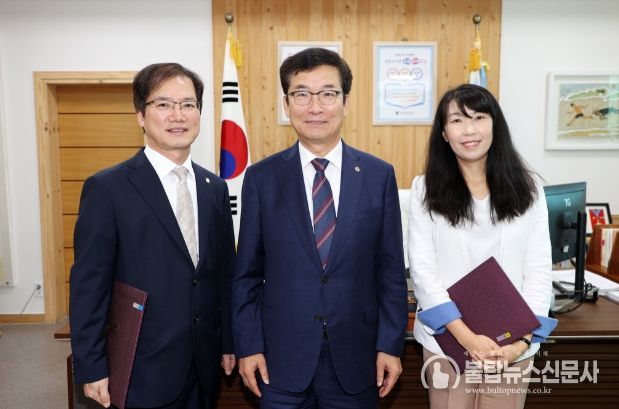 충북교육청, 각급 기관(학교)의 고충 해결을 위한 고문변호사 위촉