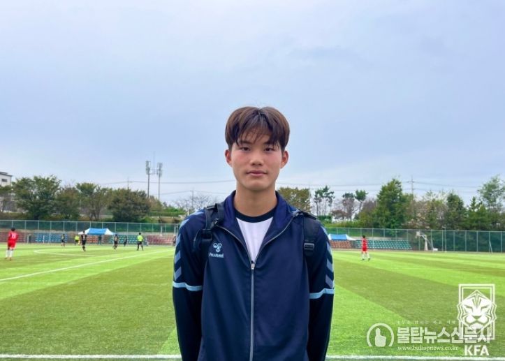 울산현대고 향하는 이용현