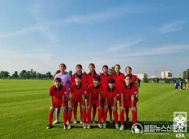 2023 한일교류전에 참가한 여자 U-14 대표팀의 모습.