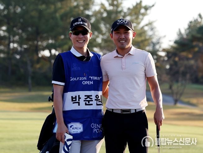 김경태(좌)와 박준원