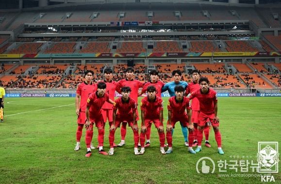 프랑스전에 선발로 나선 대한민국 베스트11의 모습.