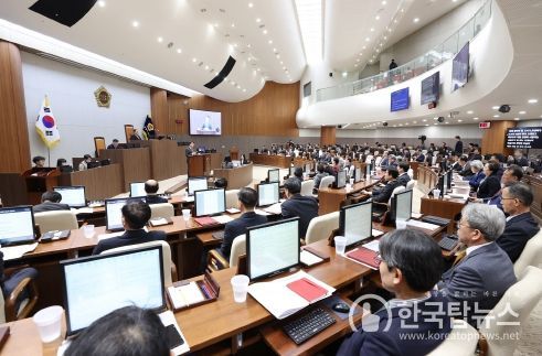 충남도의회 제349회 임시회 35개 안건 처리 후 폐회
