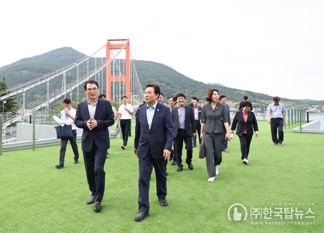 박완수 경남도지사, 남해대교 관광자원화사업 추진상황 점검