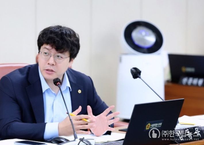 서울시의회 김동욱 의원