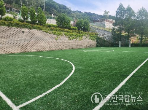 부산 북구, 만덕동 풋살장 인조잔디 교체완료