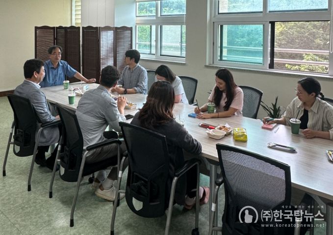 ‘학교장과 톡톡톡’ 활동