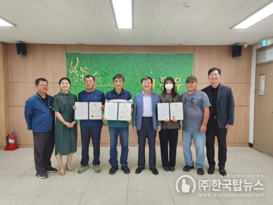 이동우 축산장학회, 축산농가 자녀에 장학금 전달