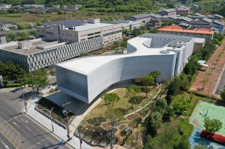 ‘진주실크박물관’ 역사적 개관 -항공사