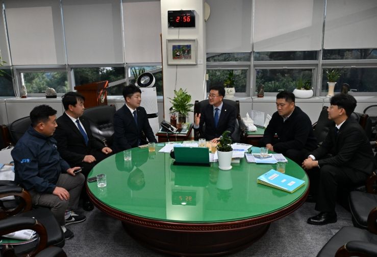 2026년 완주JC 회장단 입후보, 완주군의회 유의식 의장·최광호 의원 예방