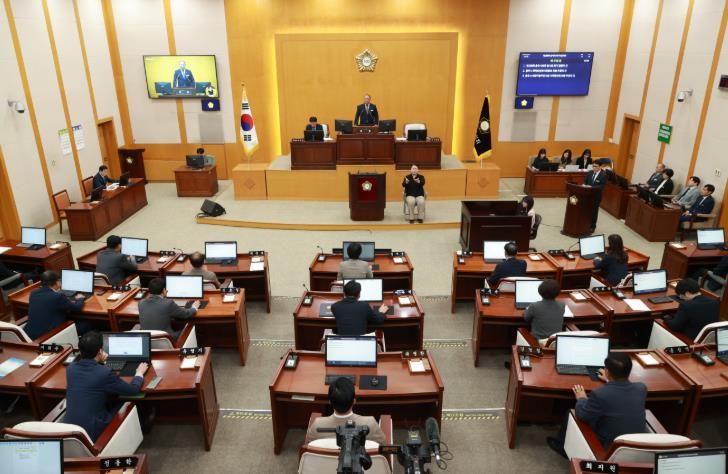 충주시의회 ‘시민이 체감하는’ 충주시의회 행정사무감사 실시