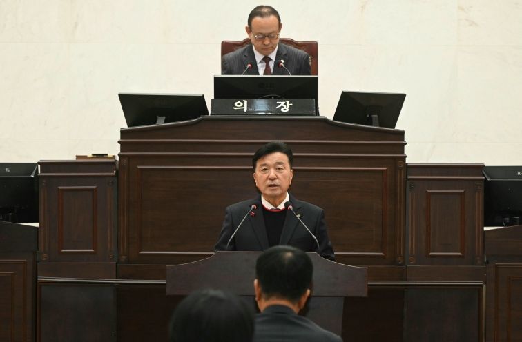 최재구 군수 시정연설 모습